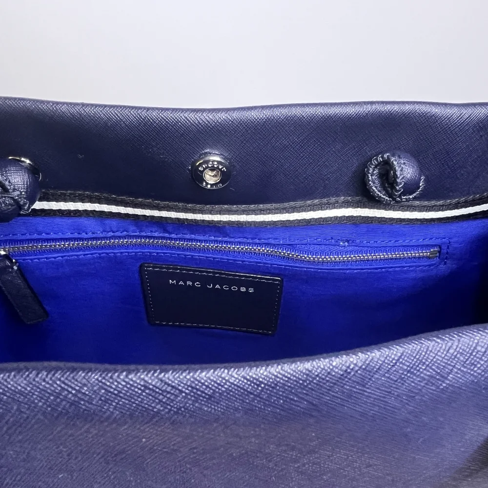 (Sold)Marc Jacobs Navy Blue Tote Bag - Picture 9 of 10